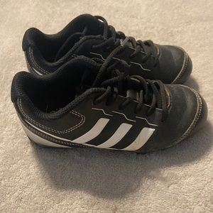 Baseball cleats, boys size 12K